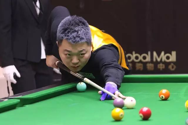 而另一名备 而另一名备