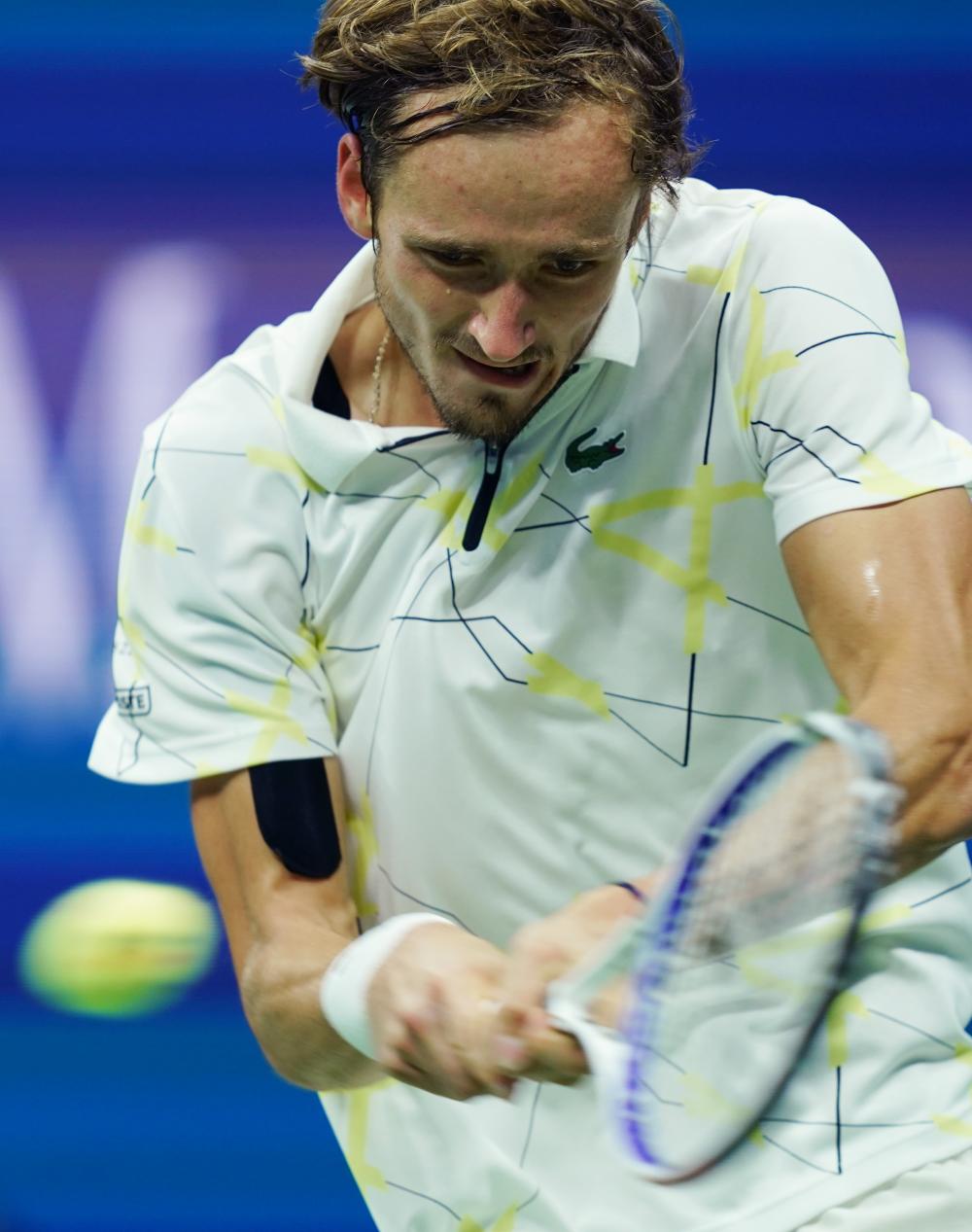 一项要求高 一项要求高